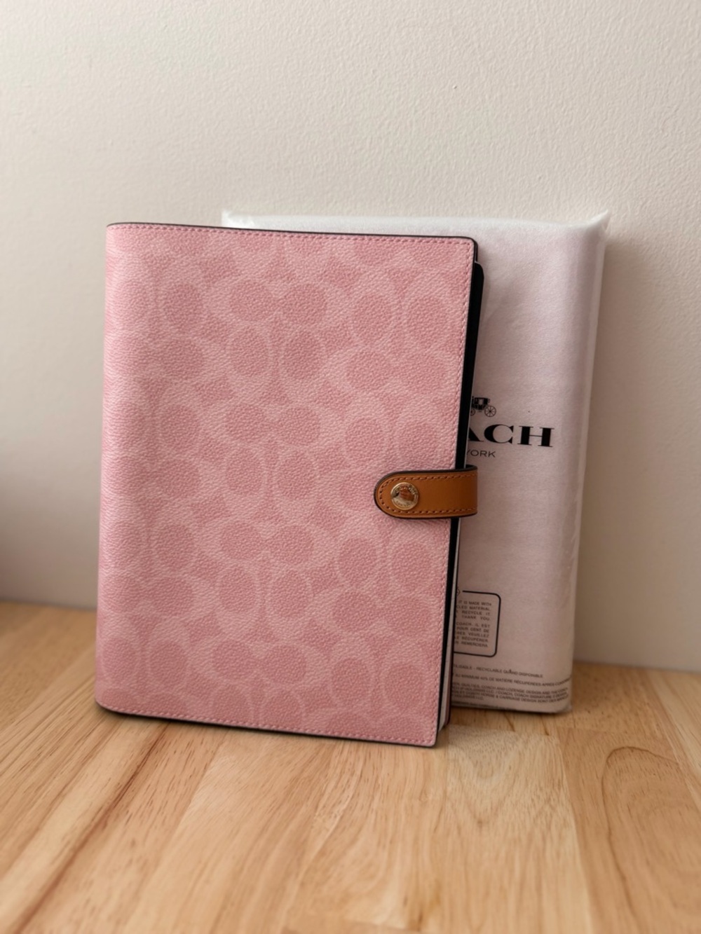 Notebook In Signature Canvas - Picture 3 of 5